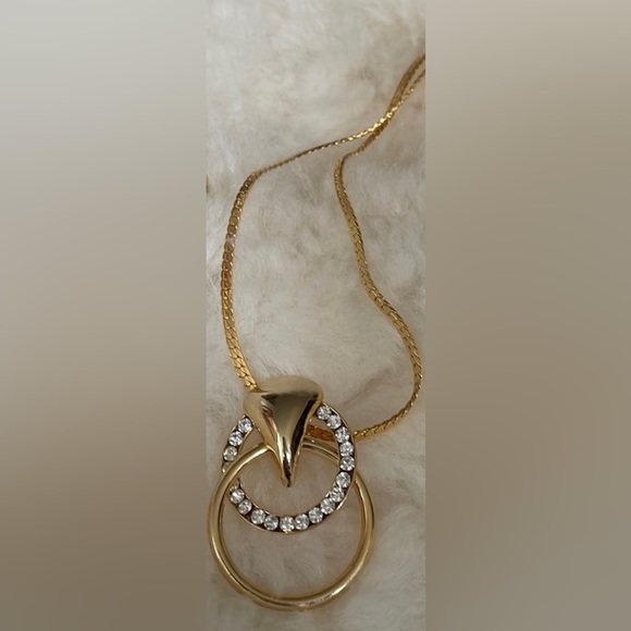 Park Lane Jewelry - VINTAGE PARK LANE GOLD & CRYSTAL NECKLACE